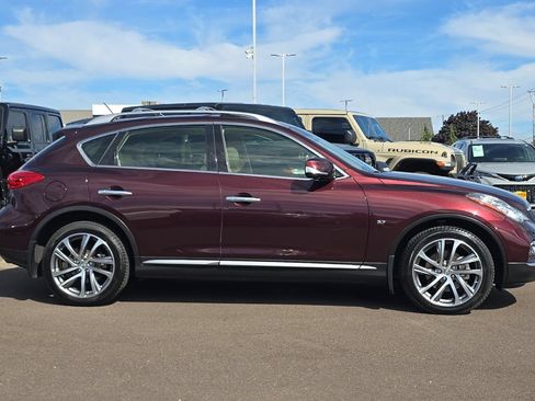 Used 2017 INFINITI QX50 AWD w/ Premium Plus Package image 3