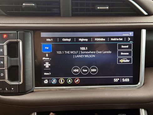 Used 2021 GMC Yukon Denali w/ Denali Premium Package image 22