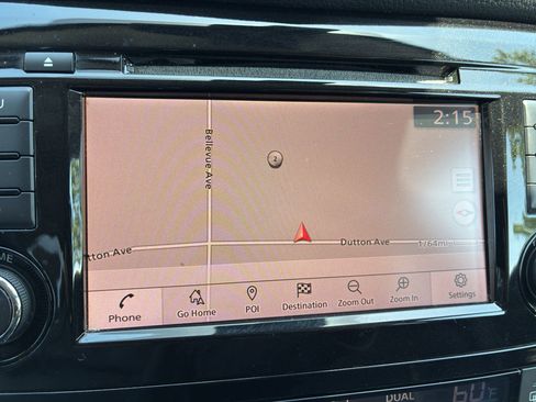Used 2019 Nissan Rogue SV w/ Premium Package FWD image 35
