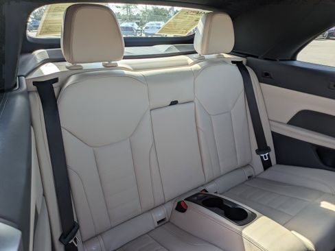 Used 2023 BMW M440i M440i w/ Premium Package image 15