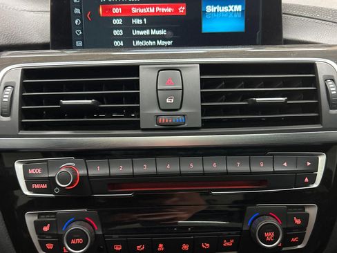 Used 2018 BMW 430i Coupe w/ Premium Package image 13