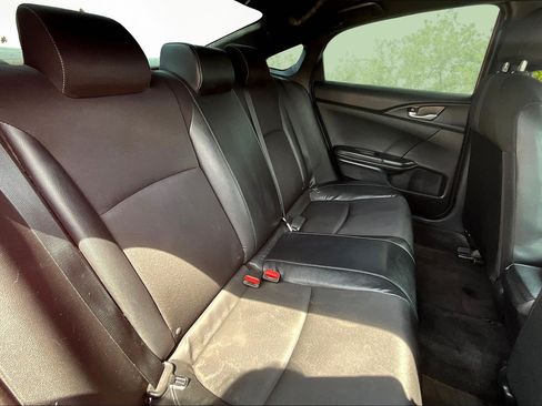 Used 2019 Honda Civic Sport image 25