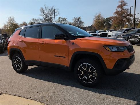 New 2026 Jeep Compass Trailhawk image 2