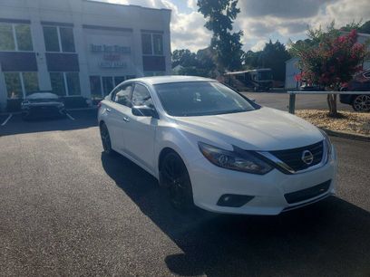 Used 2017 Nissan Altima 2.5 SR w/ Midnight Edition Package