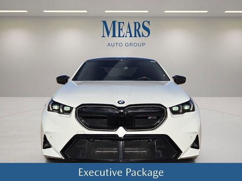 Used 2026 BMW M5 w/ Carbon Package image 9