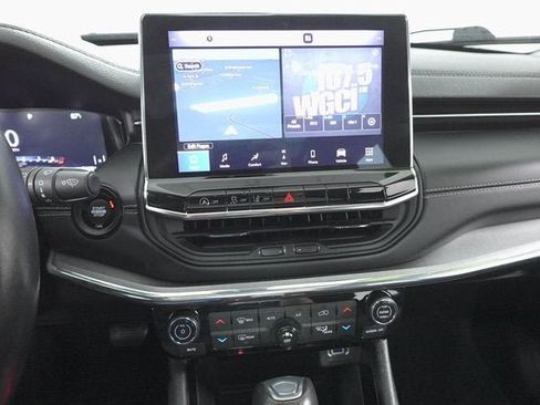 Used 2022 Jeep Compass High Altitude image 16