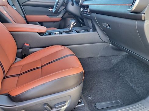 New 2025 MAZDA CX-50 AWD 2.5 Turbo w/ Accent Package image 17