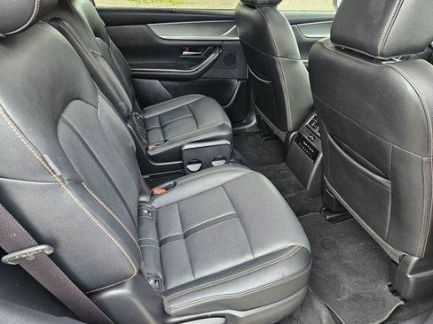 Used 2024 MAZDA CX-90 3.3 Turbo w/ Preferred Plus AWD/4WD image 19