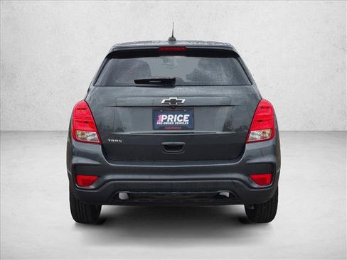 Used 2019 Chevrolet Trax LS w/ LPO, Protection Package FWD image 8