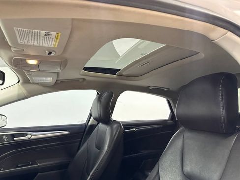 Used 2013 Ford Fusion Titanium FWD image 26