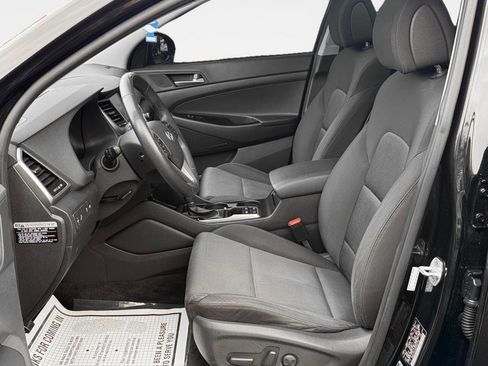 Used 2018 Hyundai Tucson Value AWD/4WD image 12