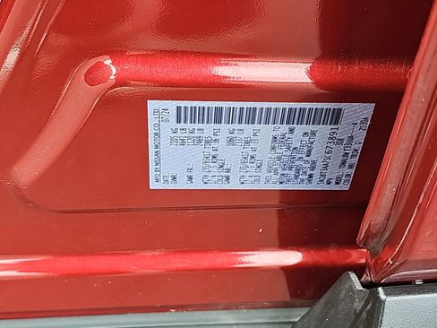 Used 2025 Nissan Rogue S image 33