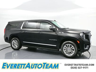 Used 2024 GMC Yukon XL SLT w/ SLT Luxury Package