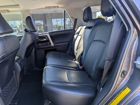 Used 2016 Toyota 4Runner Limited image 14