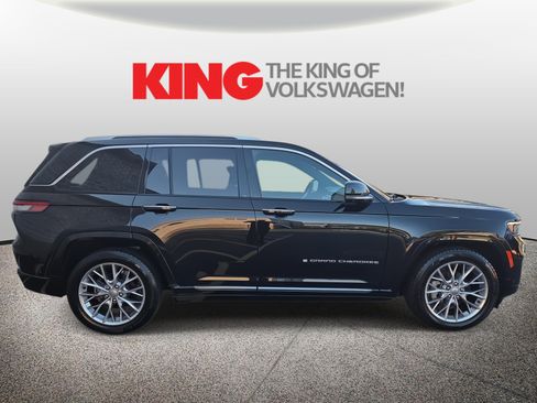 Used 2023 Jeep Grand Cherokee Summit w/ Adv Protech Group IV image 8