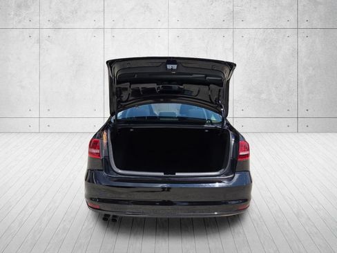 Used 2015 Volkswagen Jetta S w/ Welcome Package FWD image 24