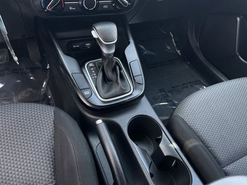 Used 2022 Kia Soul LX FWD image 16