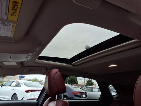 Used 2024 MAZDA CX-30 AWD 2.5 S w/ Preferred Package image 11