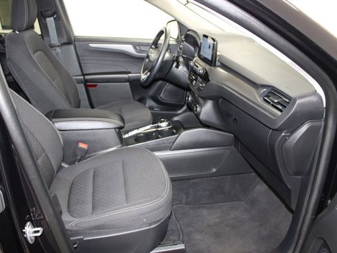 Used 2025 Ford Escape Active AWD/4WD image 23