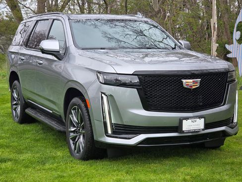 Certified 2023 Cadillac Escalade Sport AWD/4WD image 1