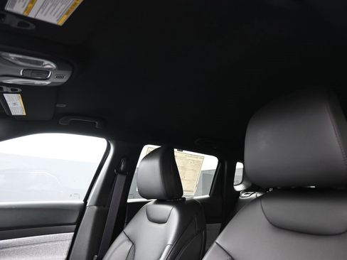 New 2026 Jeep Compass Latitude image 23