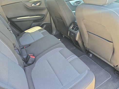 Used 2026 Chevrolet Blazer LT FWD image 11