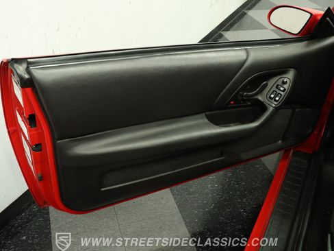 Used 2002 Chevrolet Camaro Z28 RWD image 34