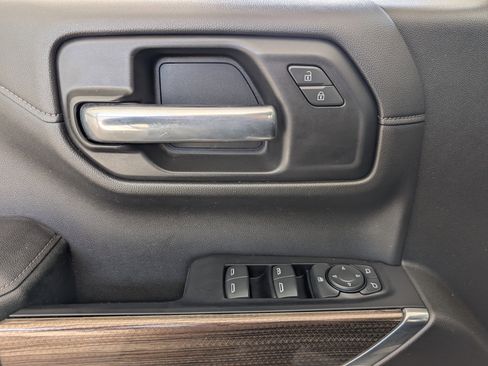 Used 2020 Chevrolet Silverado 1500 LT w/ All-Star Edition image 14