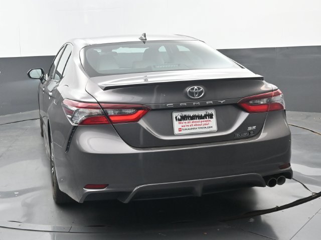 Used 2024 Toyota Camry SE FWD image 18