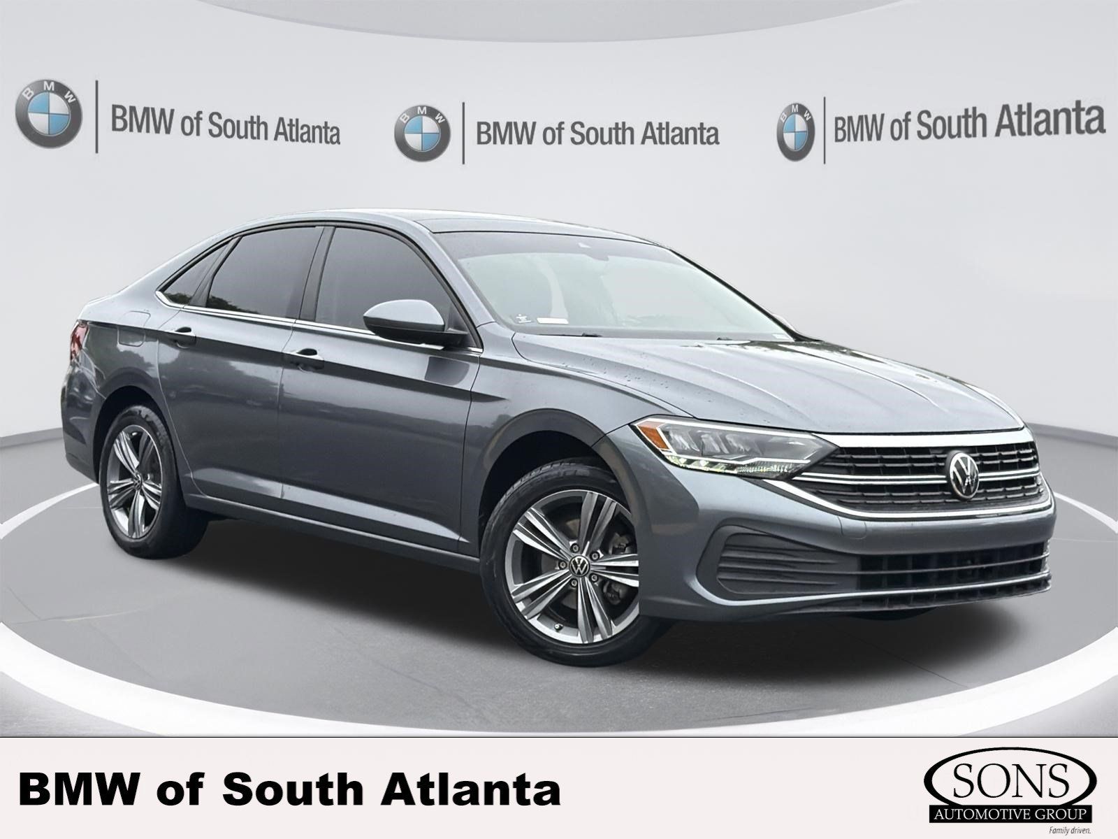 Used 2023 Volkswagen Jetta SE FWD image 1