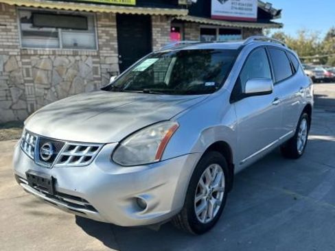Used 2011 Nissan Rogue SV w/ SL Pkg image 1