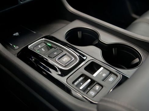 Used 2023 Honda Pilot EX-L image 26