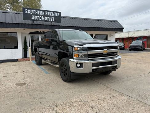 Used 2017 Chevrolet Silverado 2500 LT w/ All Star Edition image 2