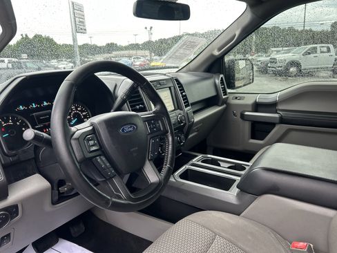 Used 2018 Ford F150 XLT w/ Equipment Group 302A Luxury AWD/4WD image 19