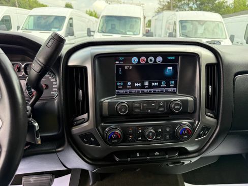 Used 2017 Chevrolet Silverado 1500 LT w/ All Star Edition AWD/4WD image 7