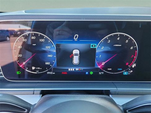 Used 2024 Mercedes-Benz GLE 350 4MATIC image 31
