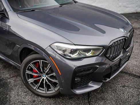 Used 2022 BMW X6 xDrive40i w/ M Sport Package image 7