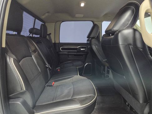 Used 2022 RAM 2500 Laramie AWD/4WD image 16