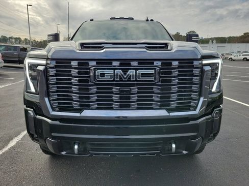 Used 2024 GMC Sierra 2500 Denali Ultimate w/ Max Trailering Package image 2