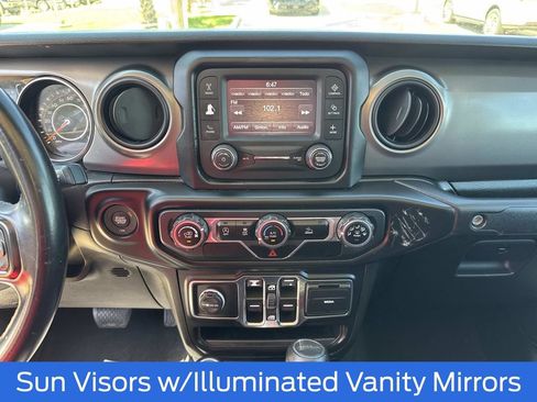 Used 2021 Jeep Gladiator Sport AWD/4WD image 27