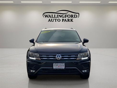 Used 2018 Volkswagen Tiguan SEL image 2