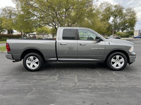 Used 2011 RAM 1500 Big Horn image 26
