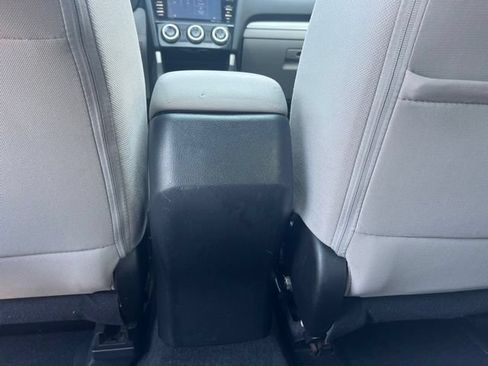 Used 2018 Subaru Forester 2.5i Premium AWD/4WD image 26
