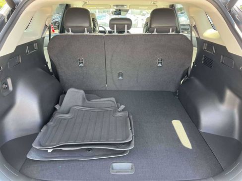 Certified 2026 Kia Sportage EX FWD image 8