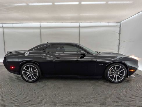 Used 2023 Dodge Challenger R/T image 7