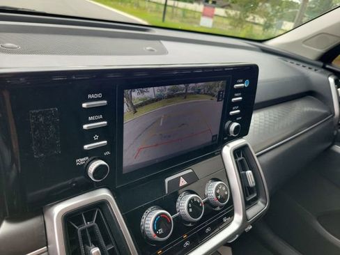 Used 2021 Kia Sorento LX AWD/4WD image 22