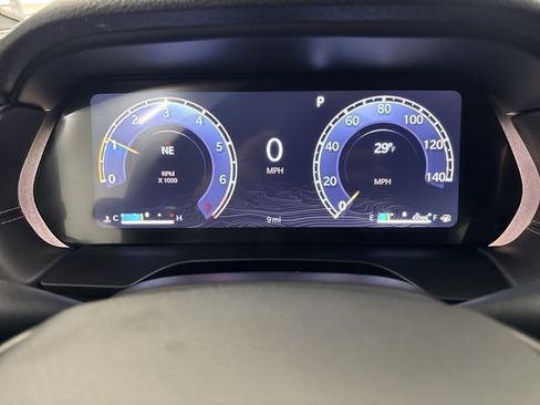 New 2025 Jeep Grand Cherokee Altitude image 36