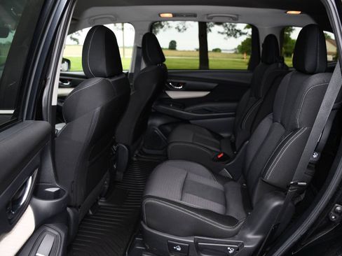 Used 2021 Subaru Ascent Premium w/ Convenience Package AWD/4WD image 16