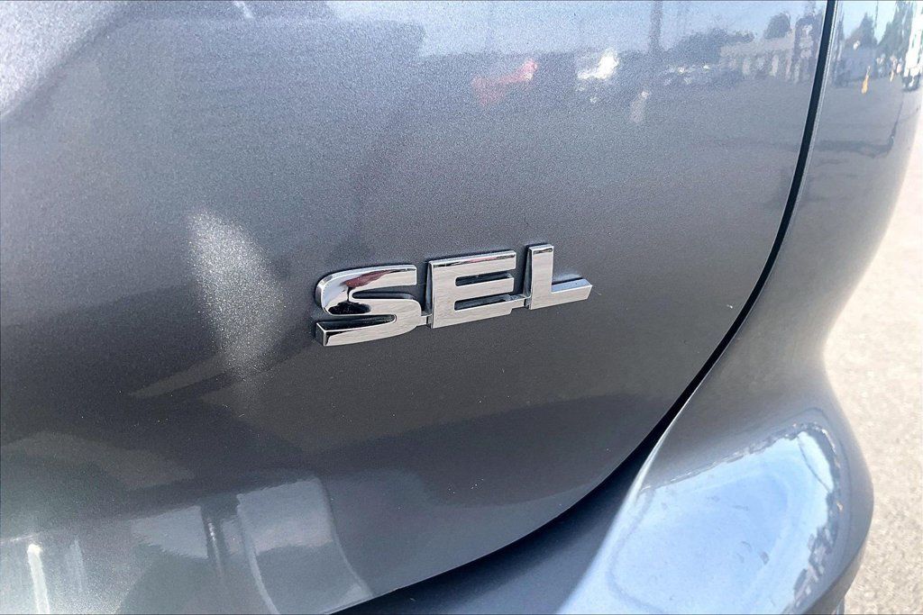 Used 2022 Mitsubishi Outlander SEL AWD/4WD image 8