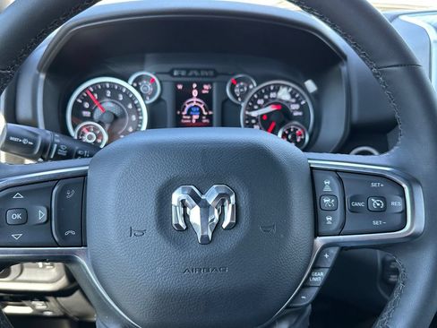 Certified 2025 RAM 1500 Big Horn AWD/4WD image 18